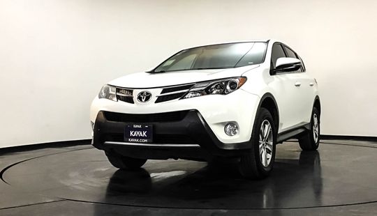 Toyota RAV4 XLE 2015