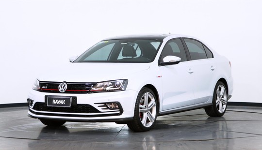 Volkswagen Vento 2.0 Tsi Gli DSG 211cv 2017