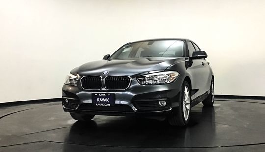 Bmw Serie 1 Hatch Back 120i Sport Line 2016
