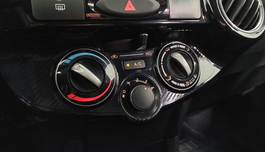 Toyota Etios 1.5 Xls 2015