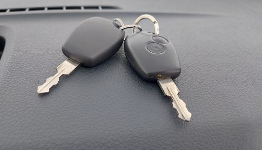 Renault Sandero 1.6 Expression Pack 90cv L/15 2015