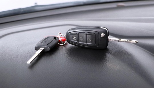 Ford Focus III 1.6 Sedan S L/14 2015