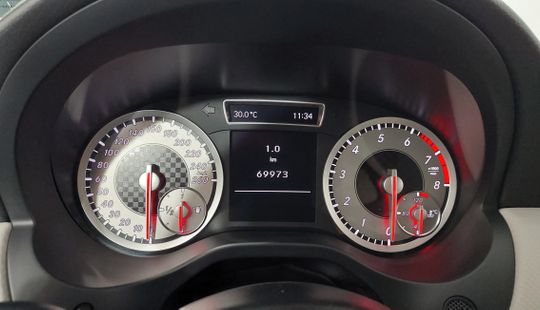 Mercedes Benz Clase A 1.6 A 200 Urban B.efficiency 156cv 2013