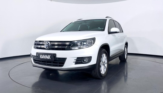 Volkswagen Tiguan TSI TURBO DSG-2017