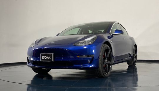 Tesla Model 3 Autonomía Mayor 2019