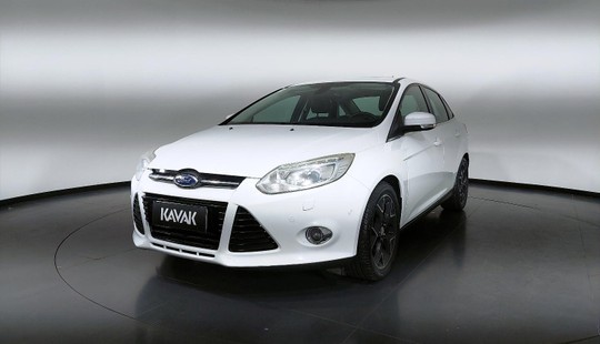 Ford Focus TITANIUM PLUS SEDAN 2015