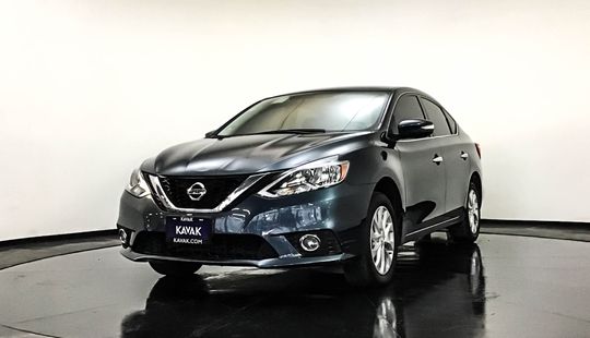 Nissan Sentra Advance 2017