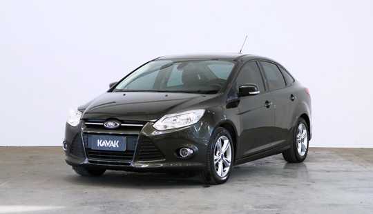 Ford Focus III 2.0 Sedan Se Plus At6 L/16 2015