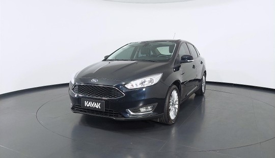 Ford Focus SE PLUS FASTBACK-2016