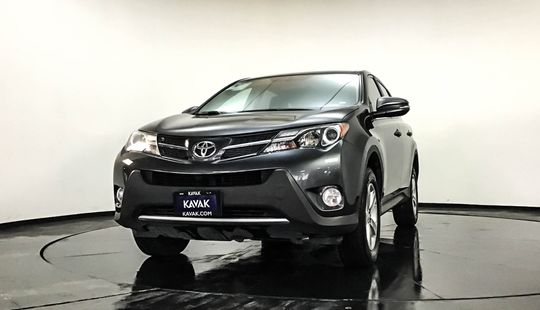 Toyota RAV4 XLE 2013