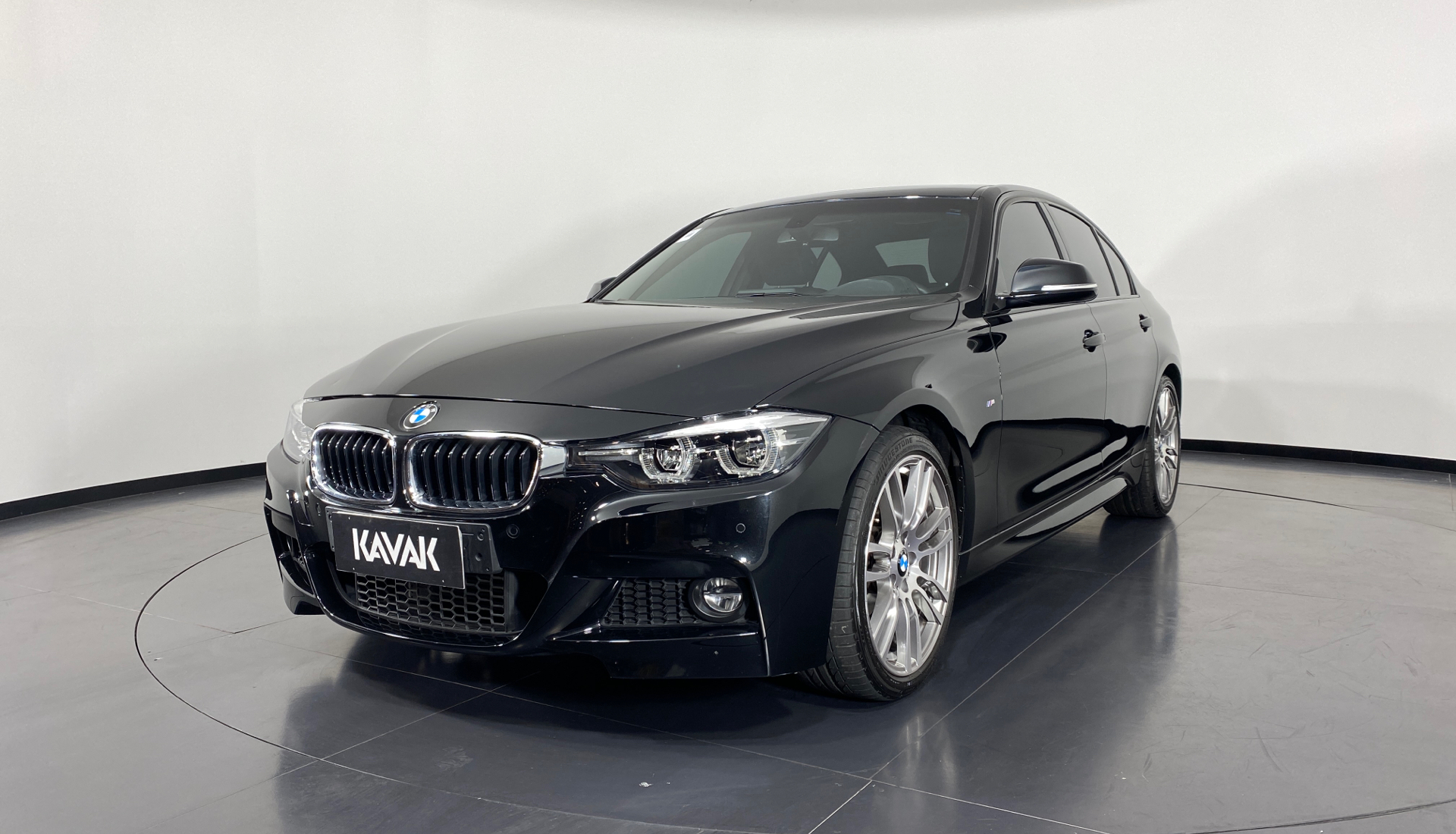 Quanto custa uma bmw 320i