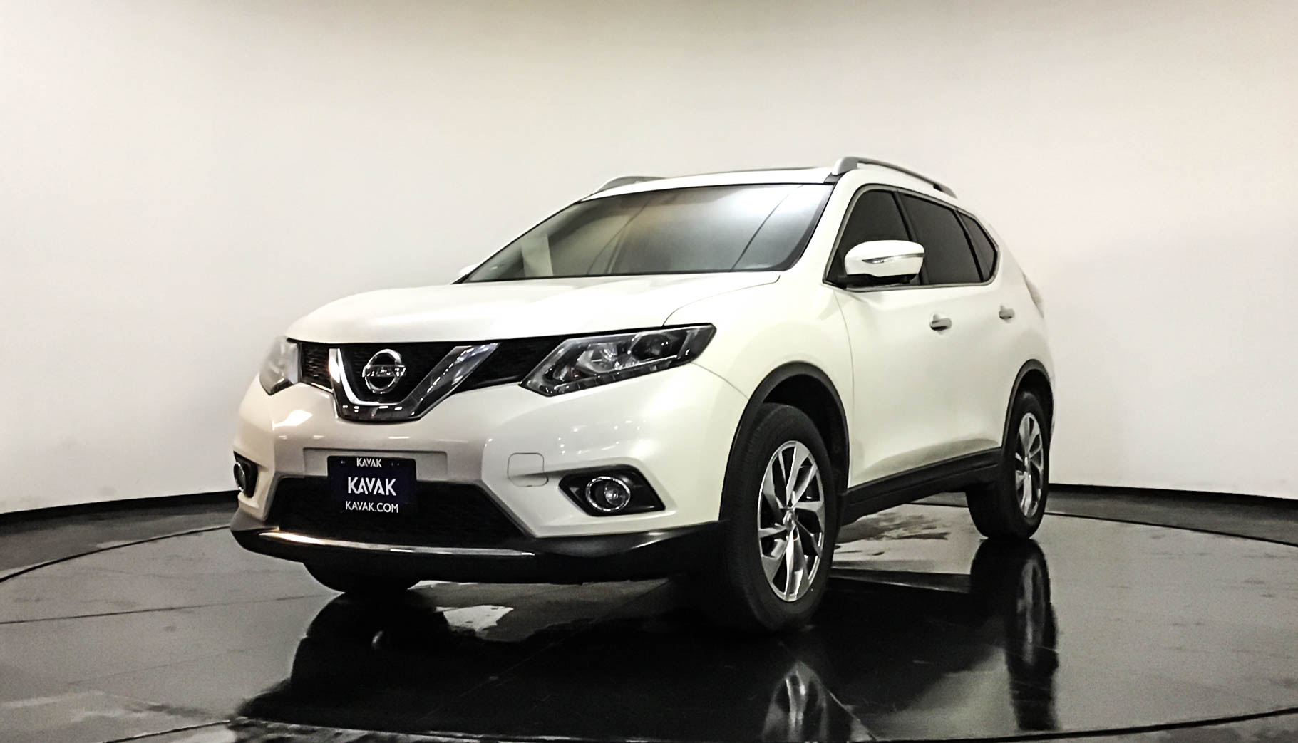 nissan-x-trail-2016-14598-50216-km-precio-297999