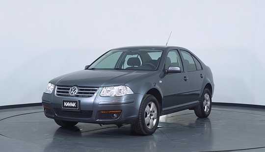 Volkswagen Bora 2.0 Trendline 115cv-2011