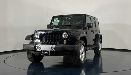 Jeep Wrangler Unlimited Sahara 2014