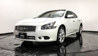 Nissan Maxima