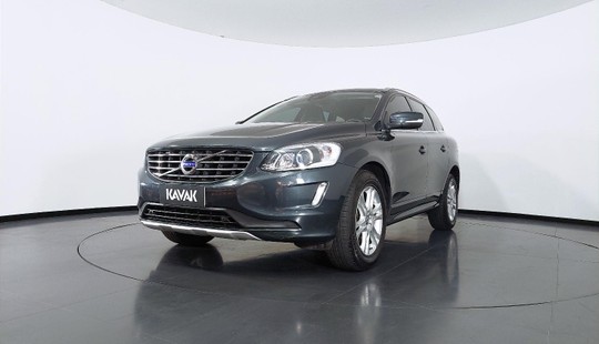 Volvo XC60 T5 MOMENTUM 2016