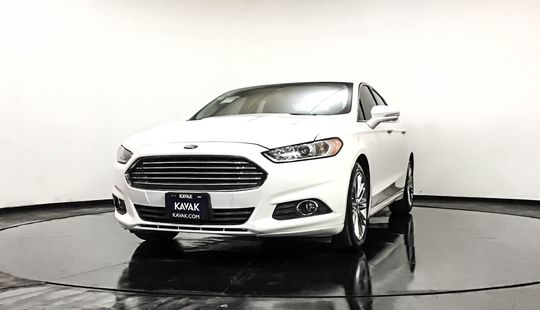 Ford Fusion SE Luxury 2013