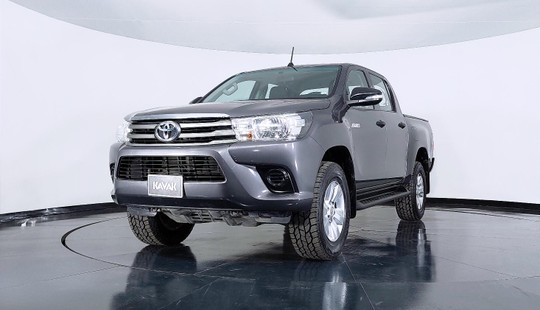 Toyota Hilux Doble Cab Mid 2017