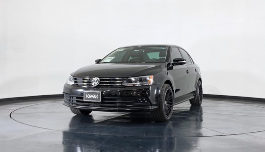 Volkswagen Jetta A6 Sportline 2015