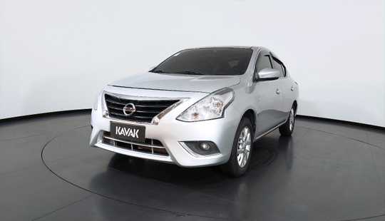 Nissan Versa SL 2016