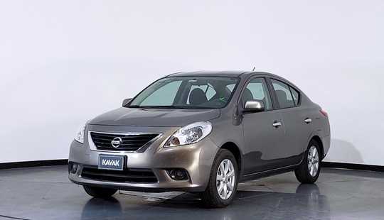Nissan Versa 1.6 Advance Mt 2014