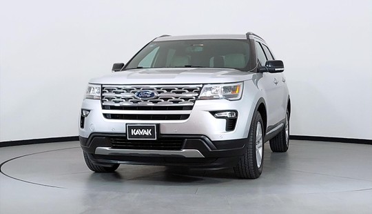 Ford Explorer XLT 2018