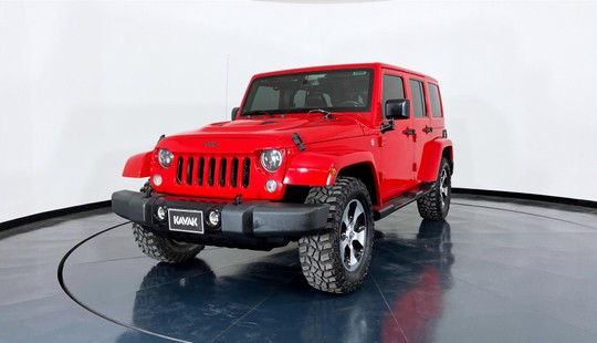 Jeep Wrangler Unlimited Sahara 2015