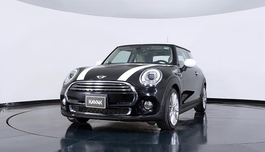 Mini Cooper Pepper 2018