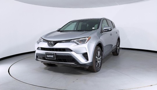 Toyota RAV4 SE 2016