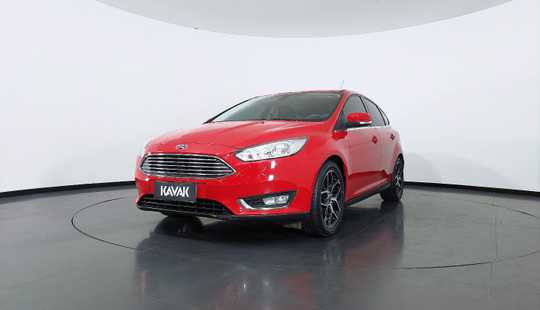 Ford Focus TITANIUM 2016
