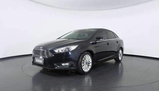 Ford Focus TITANIUM PLUS FASTBACK 2016