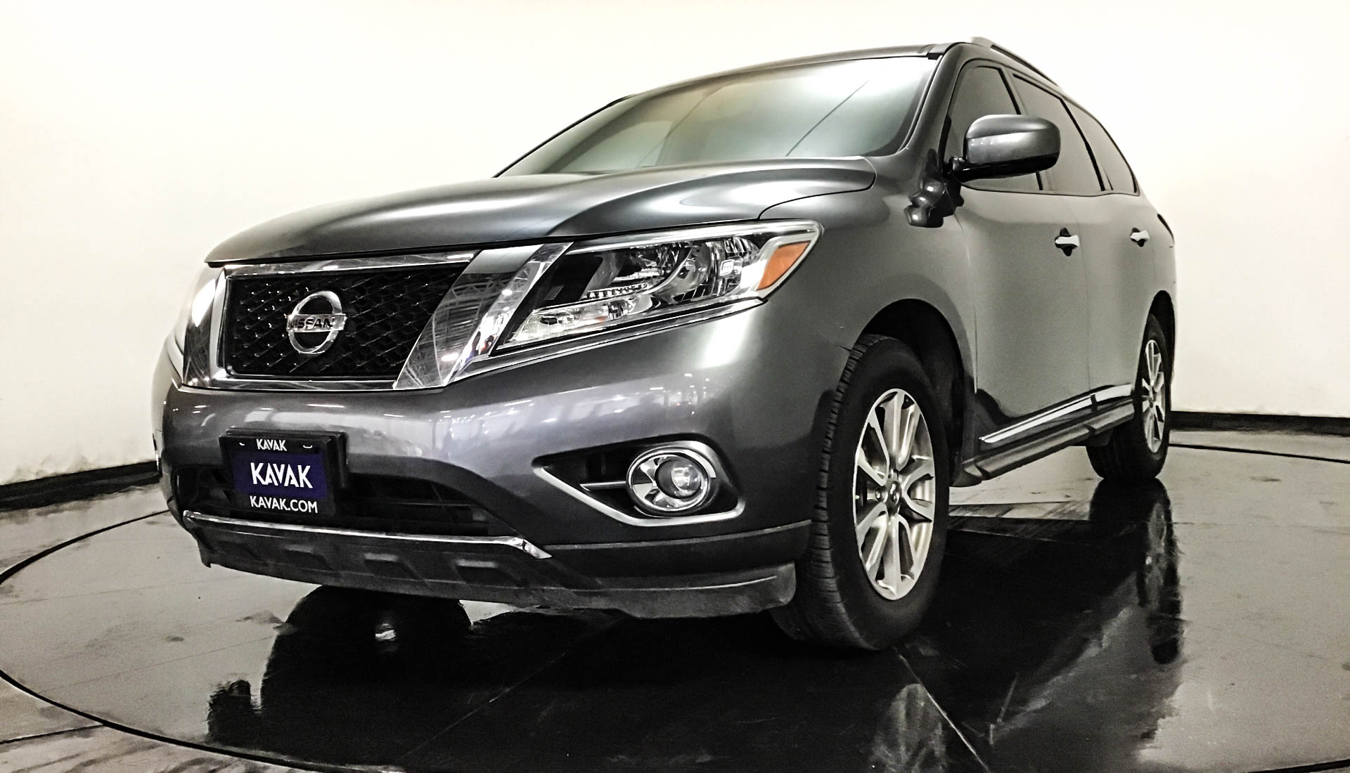 Nissan pathfinder 2016