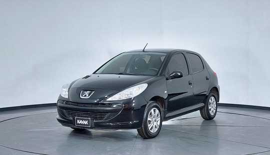 Peugeot 207 1.4 Xr 2010