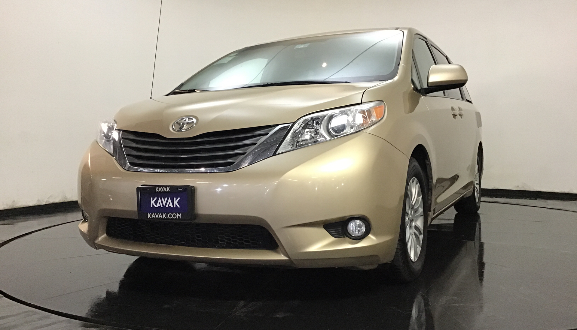 Toyota Sienna 2013 15579 59200 KM Precio 267999