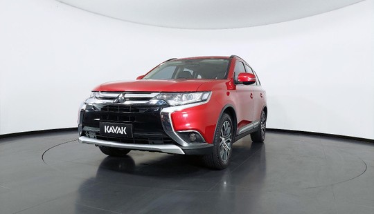 Mitsubishi Outlander AUTOMATICO GASOLINA 2016