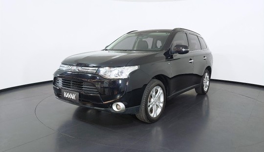 Mitsubishi Outlander GT V6 2015