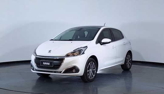 Peugeot 208 1.6 Feline 2017