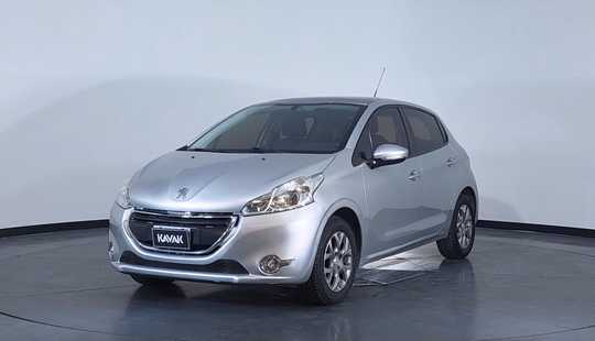 Peugeot 208 1.6 Allure Touchscreen 2014