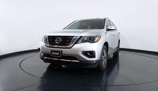 Nissan Pathfinder Sense 2017