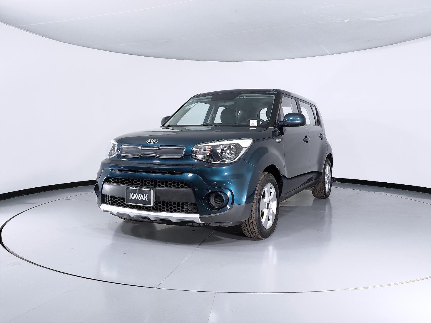 Autos Kia Soul 1.6 LX Hatchback 2018 usados | KAVAK México