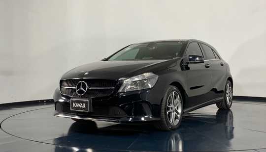Mercedes Benz Clase A A200 Style 2017