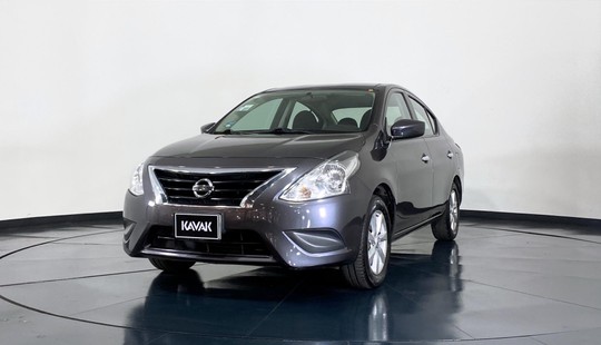 Nissan Versa Sense 2019
