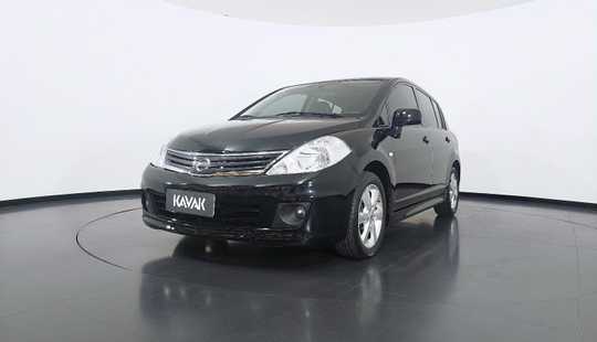 Nissan Tiida SL 2012