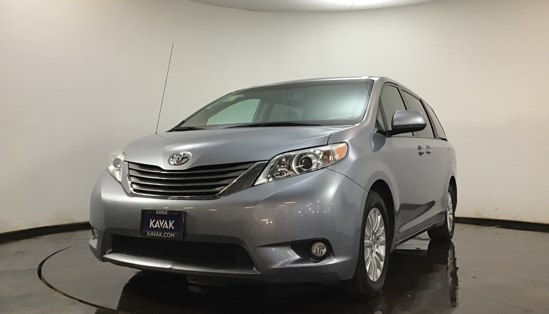 Toyota Sienna 2013 16363 68600 KM Precio 264999