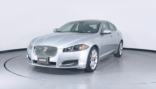 Jaguar XF Portfolio 2015