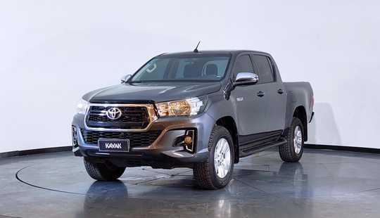 Toyota Hilux 2.8 Cd Srv 177cv 4x2 L/19 2020