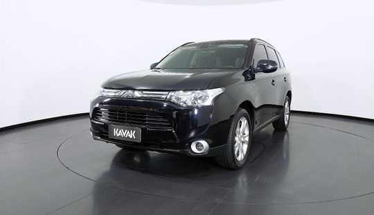 Mitsubishi Outlander GT V6 2014