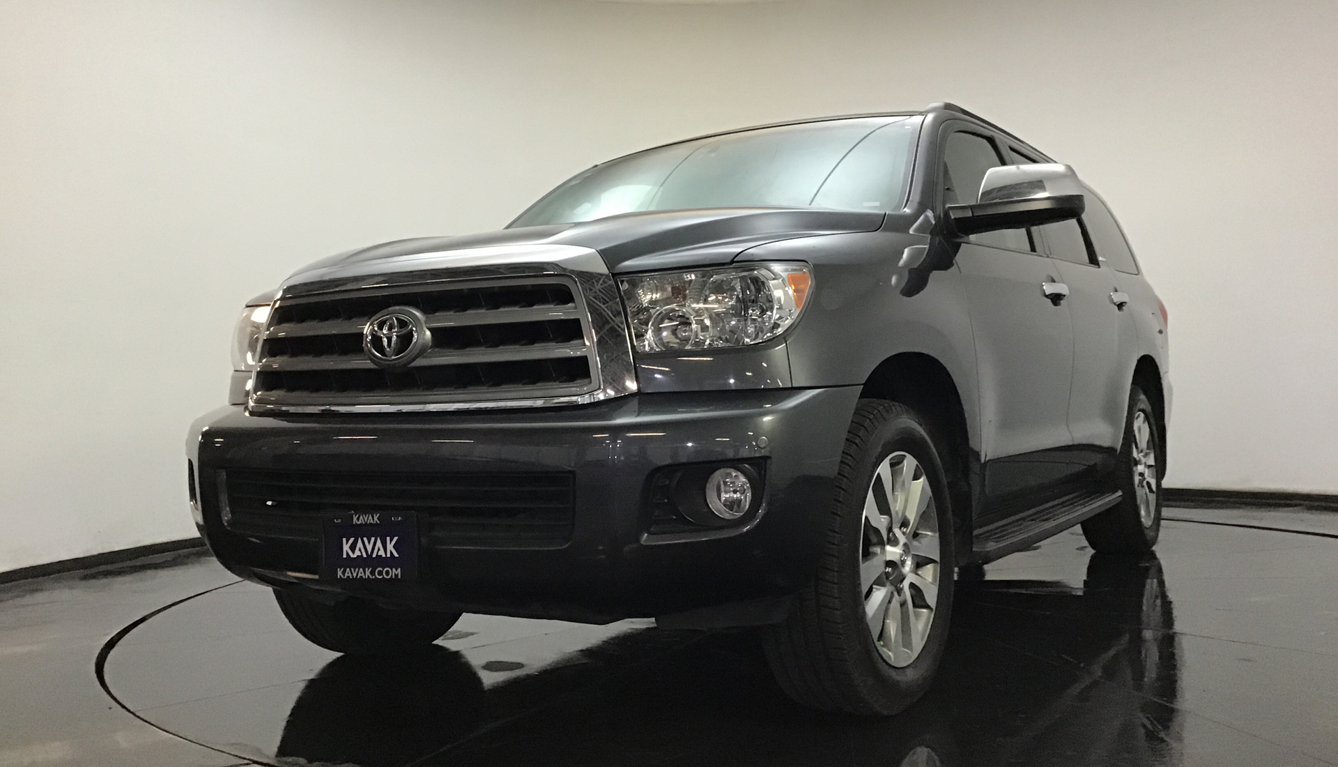 Toyota sequoia 2015