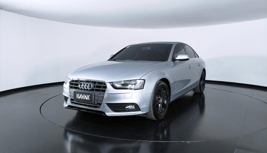 Audi A4 TFSI ATTRACTION-2015