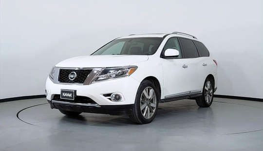Nissan Pathfinder Exclusive 2015